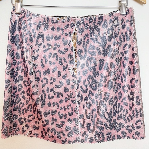 NWT FREE PEOPLE Cheetah print sequin mini skirt - Picture 8 of 14